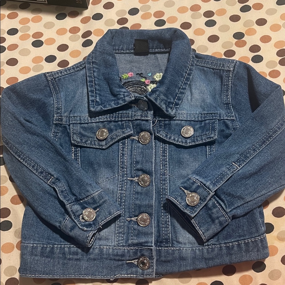 SHEIN Classic Blue Jean Jacket for Kids